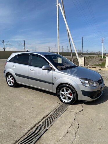 Kia Rio 2008, 250,000 km - 1.4 l - Xudat