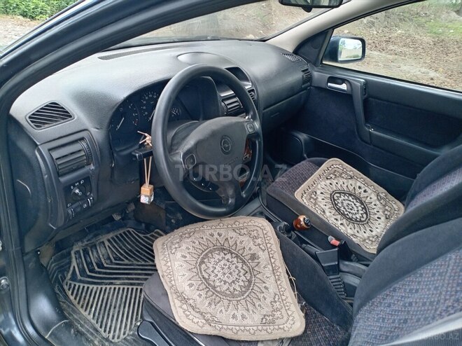 Opel Astra 1998, 495,800 km - 1.6 l - Xudat