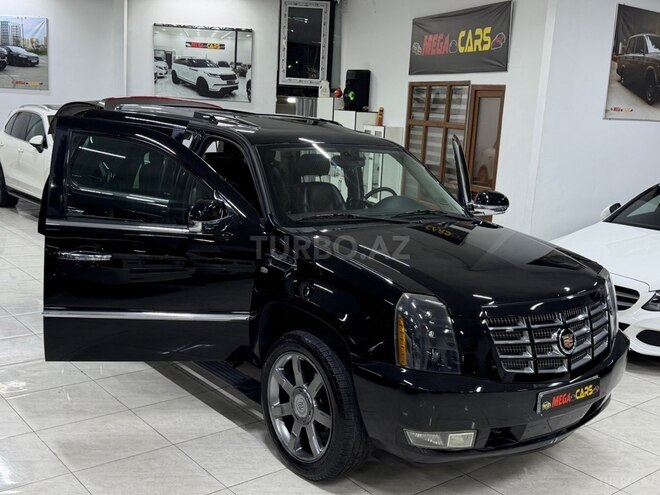 Cadillac Escalade 2008, 214,000 km - 6.2 l - Sumqayıt