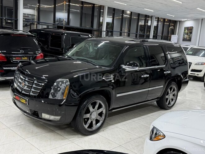 Cadillac Escalade 2008, 214,000 km - 6.2 l - Sumqayıt