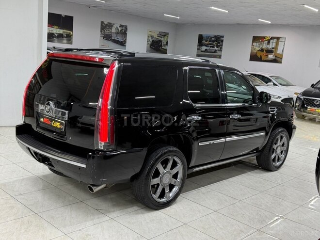 Cadillac Escalade 2008, 214,000 km - 6.2 l - Sumqayıt