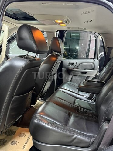 Cadillac Escalade 2008, 214,000 km - 6.2 l - Sumqayıt