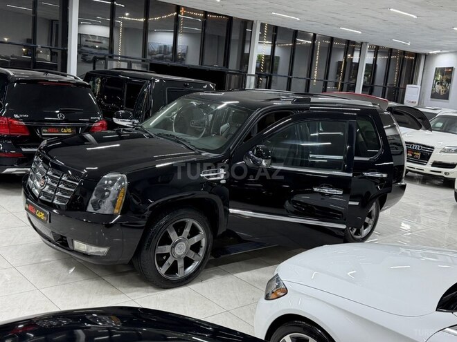Cadillac Escalade 2008, 214,000 km - 6.2 l - Sumqayıt