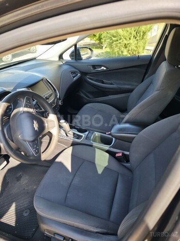 Chevrolet Cruze 2017, 110,000 km - 1.4 l - Şəmkir