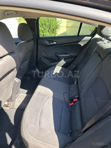 Chevrolet Cruze 2017, 110,000 km - 1.4 l - Şəmkir