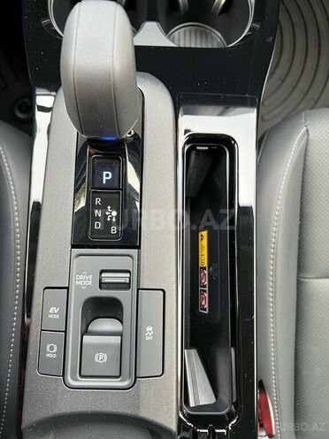 Toyota Prius 2023, 25,000 km - 2.0 l - Bakı