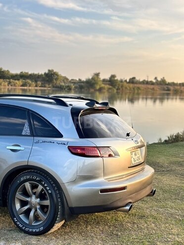 Infiniti FX35 2004, 131,000 km - 3.5 l - Yevlax