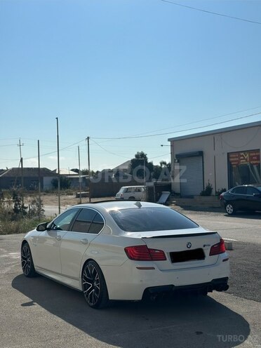 BMW 528 2016, 250,000 km - 2.0 l - Bakı