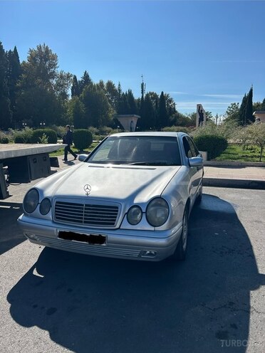 Mercedes E 200 1997, 350,000 km - 2.0 l - Bakı