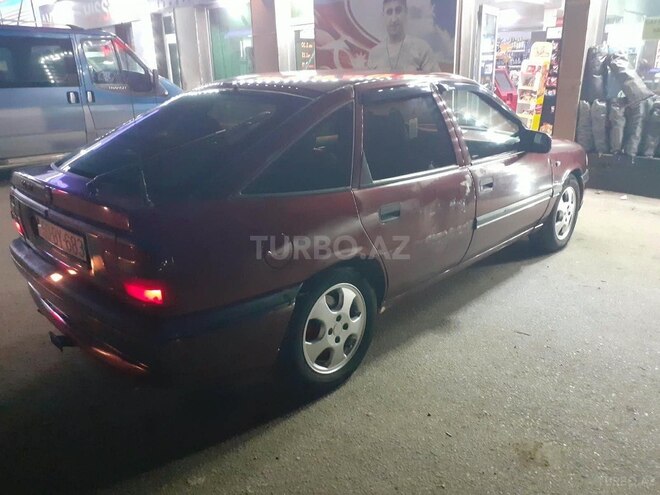 Opel Vectra 1995, 322,000 km - 2.0 l - Bakı