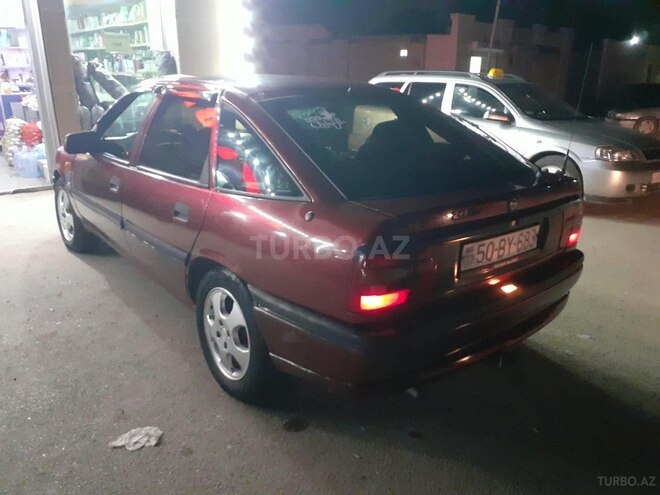 Opel Vectra 1995, 322,000 km - 2.0 l - Bakı