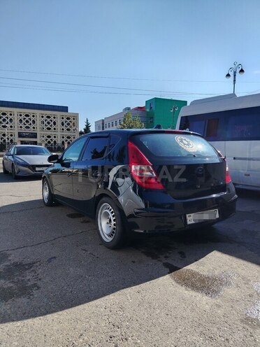 Hyundai i30 2007, 290,000 km - 1.6 l - Biləsuvar