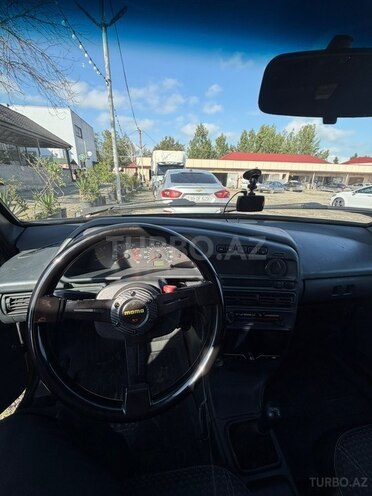 LADA (VAZ) 21099 1994, 3,400 km - 1.6 l - Quba