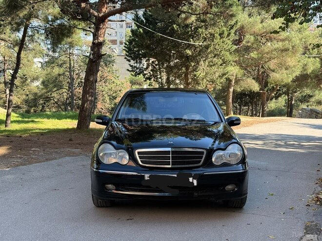 Mercedes C 240 2001, 233,000 km - 2.6 l - Bakı