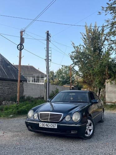 Mercedes E 220 1999, 550,000 km - 2.2 л - Lənkəran