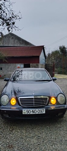 Mercedes E 220 1999, 550,000 km - 2.2 л - Lənkəran
