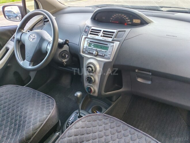 Toyota Yaris 2008, 290,000 km - 1.3 l - Sumqayıt