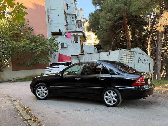 Mercedes C 240 2001, 233,000 km - 2.6 l - Bakı