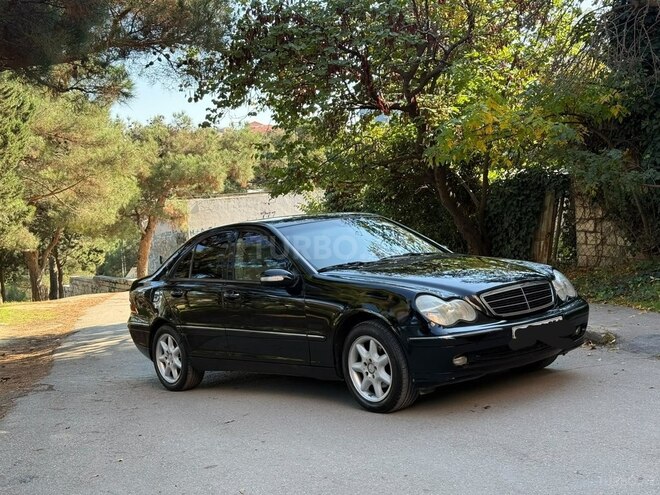 Mercedes C 240 2001, 233,000 km - 2.6 l - Bakı