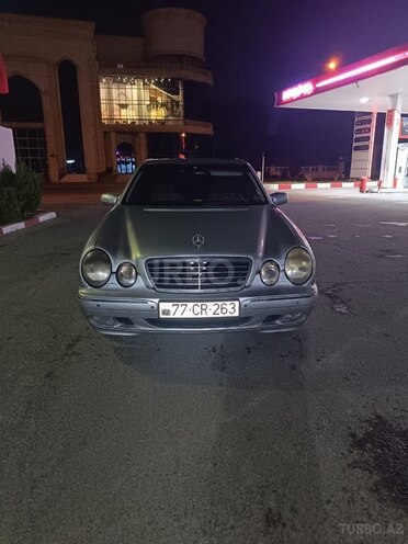 Mercedes E 220 2002, 648,245 km - 2.2 l - Bakı