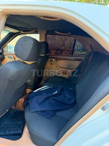 Mercedes C 180 1993, 522,310 km - 1.8 л - Gəncə