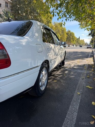 Mercedes C 180 1993, 522,310 km - 1.8 л - Gəncə