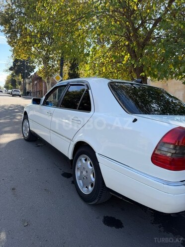 Mercedes C 180 1993, 522,310 km - 1.8 л - Gəncə