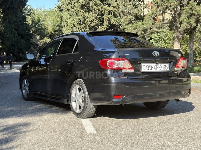 Toyota Corolla 2011, 259,000 km - 1.8 л - Bakı