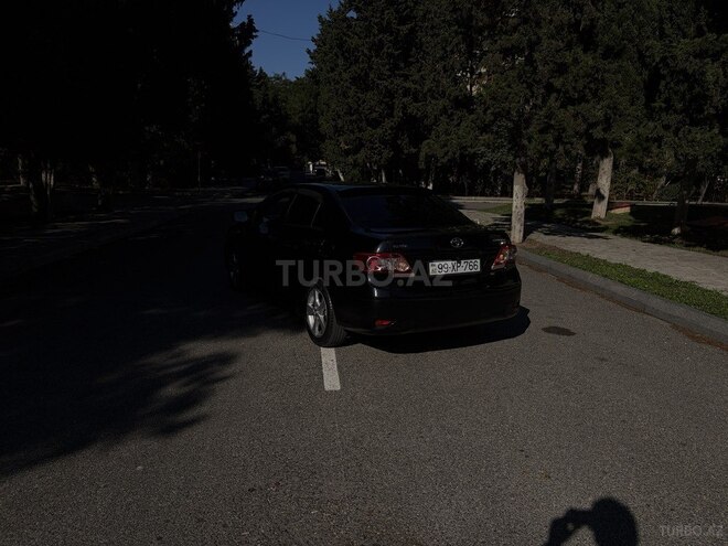 Toyota Corolla 2011, 259,000 km - 1.8 л - Bakı