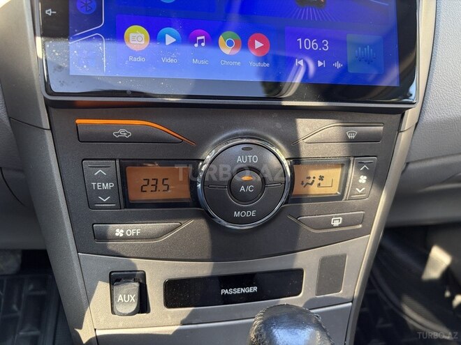 Toyota Corolla 2011, 259,000 km - 1.8 л - Bakı