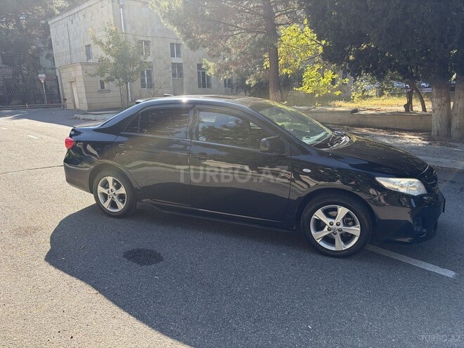 Toyota Corolla 2011, 259,000 km - 1.8 л - Bakı
