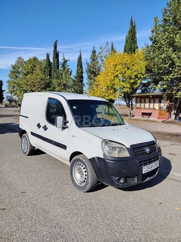 Fiat Doblo 2007, 323,123 km - 1.3 l - Bakı