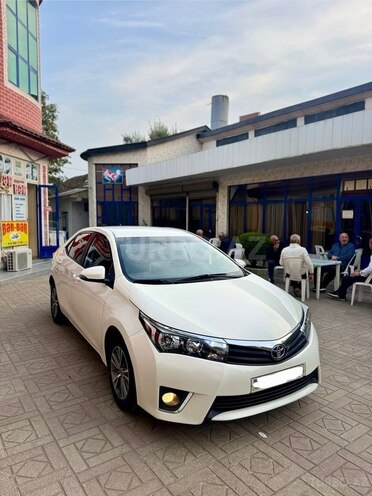 Toyota Corolla 2015, 195,000 km - 1.6 л - Masallı