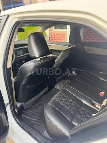 Toyota Corolla 2015, 195,000 km - 1.6 л - Masallı
