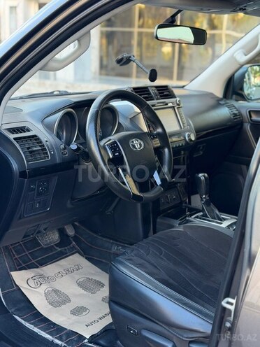 Toyota Land Cruiser Prado 2016, 243,000 km - 3.0 l - Bakı