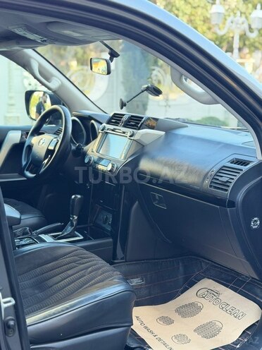Toyota Land Cruiser Prado 2016, 243,000 km - 3.0 l - Bakı