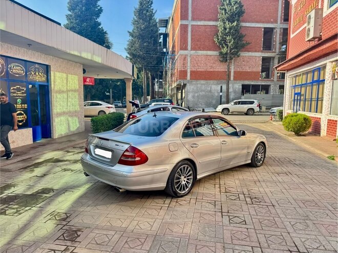Mercedes E 320 2005, 204,000 km - 3.2 l - Masallı