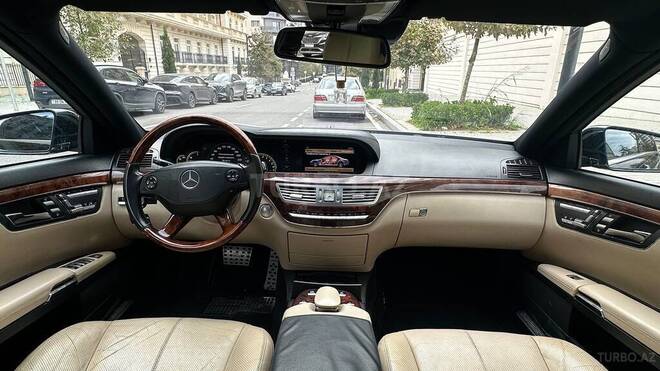 Mercedes S 550 2008, 243,000 km - 5.5 l - Bakı