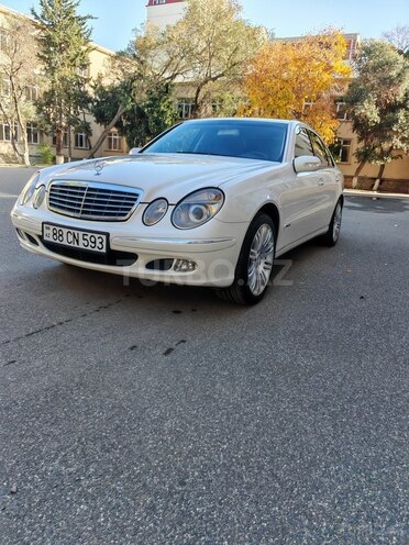 Mercedes E 240 2002, 149,900 km - 2.6 l - Bakı
