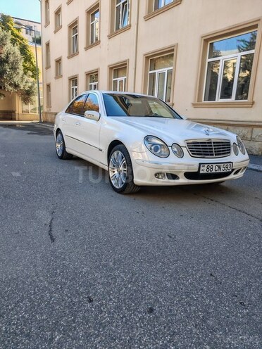 Mercedes E 240 2002, 149,900 km - 2.6 l - Bakı