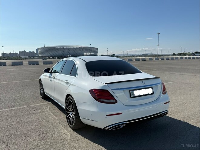 Mercedes E 220 d 2017, 299,000 km - 2.0 l - Bakı