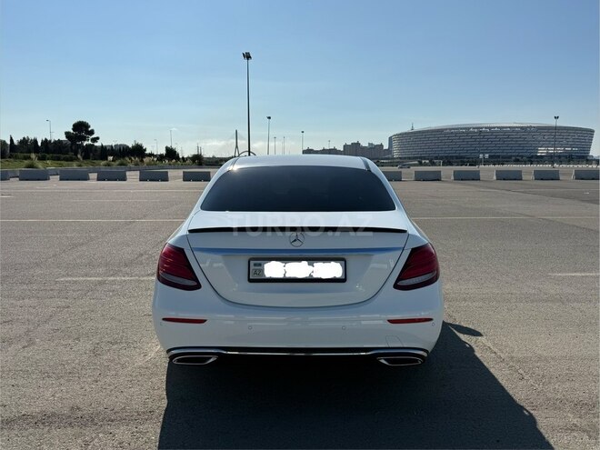 Mercedes E 220 d 2017, 299,000 km - 2.0 l - Bakı