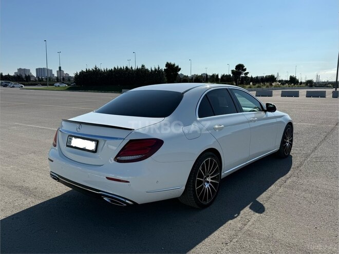 Mercedes E 220 d 2017, 299,000 km - 2.0 l - Bakı
