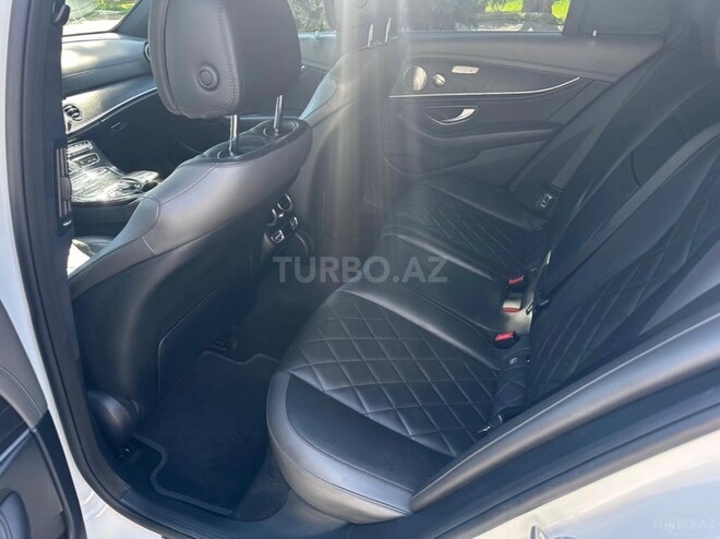 Mercedes E 220 d 2017, 299,000 km - 2.0 l - Bakı