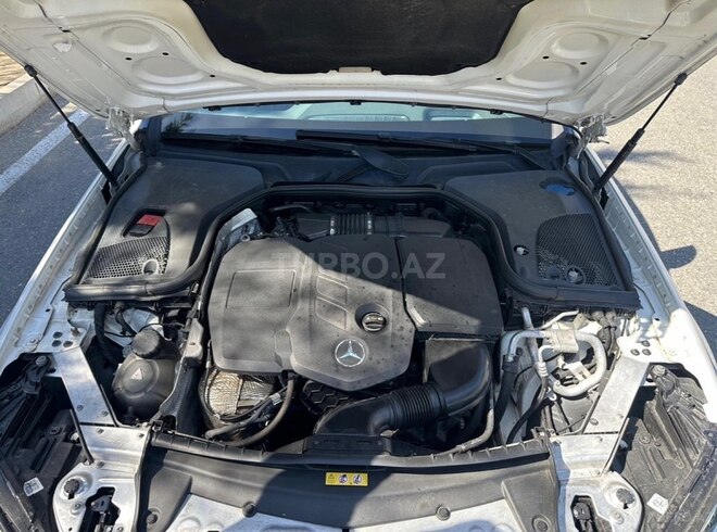 Mercedes E 220 d 2017, 299,000 km - 2.0 l - Bakı