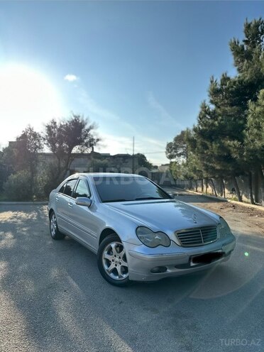 Mercedes C 240 2001, 290,000 km - 2.6 l - Bakı