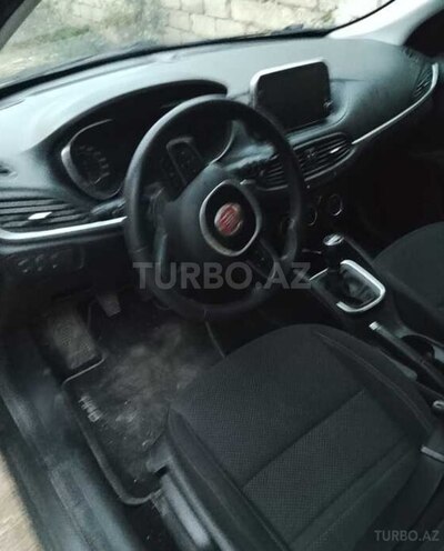 Fiat Tipo 2016, 190,000 km - 1.3 l - Bakı