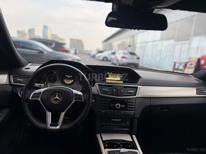 Mercedes E 200 2012, 295,200 km - 1.8 l - Bakı