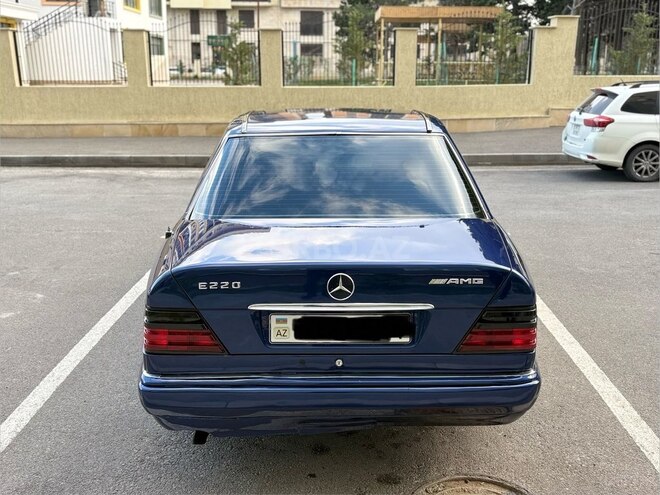 Mercedes 220 E 1995, 374,000 km - 2.2 l - Bakı