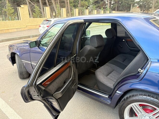 Mercedes 220 E 1995, 374,000 km - 2.2 l - Bakı